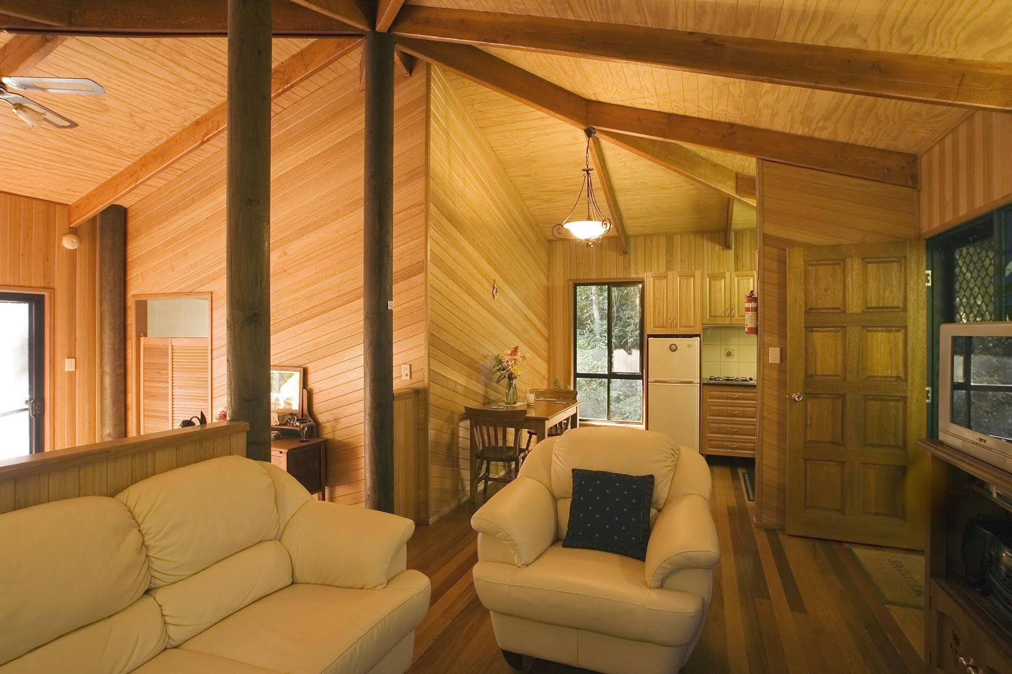 Вилла Springbrook Lyrebird Retreat Экстерьер фото